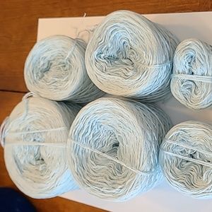 Silk yarn light blue